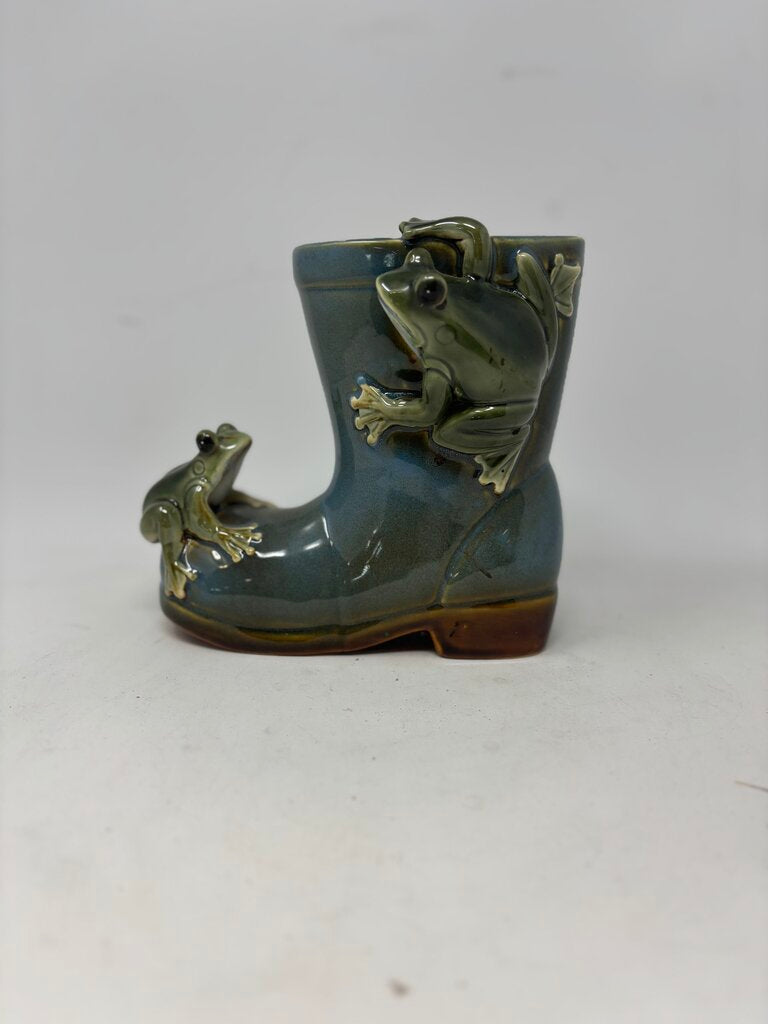 Rainboot with Frogs Planter