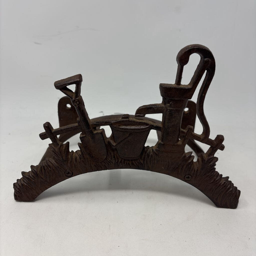 Cast Iron Wall Mount Hose Holder