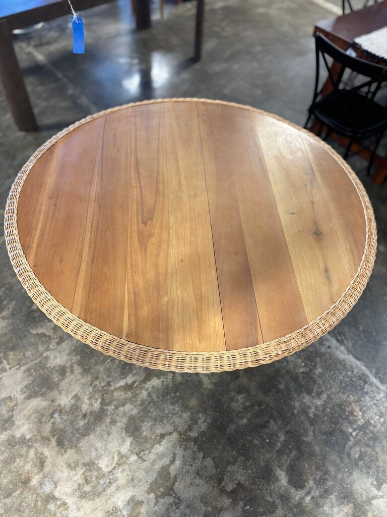 Wood/Wicker Round Table 54"R