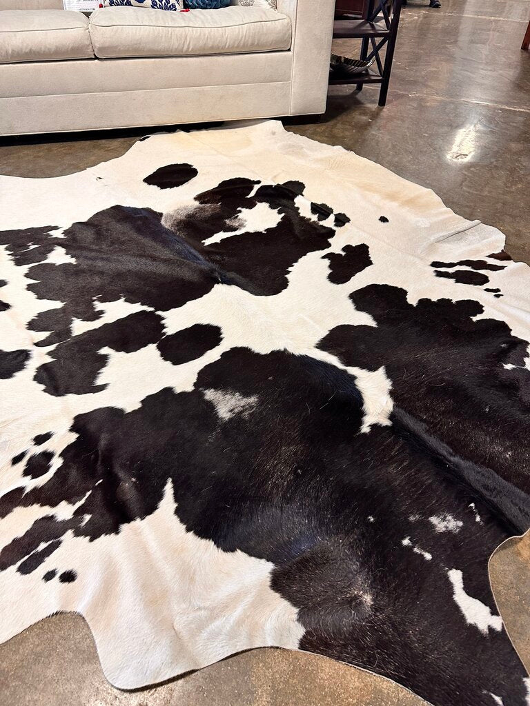 Brazillian Hair on Hide 5 x 8 Rug