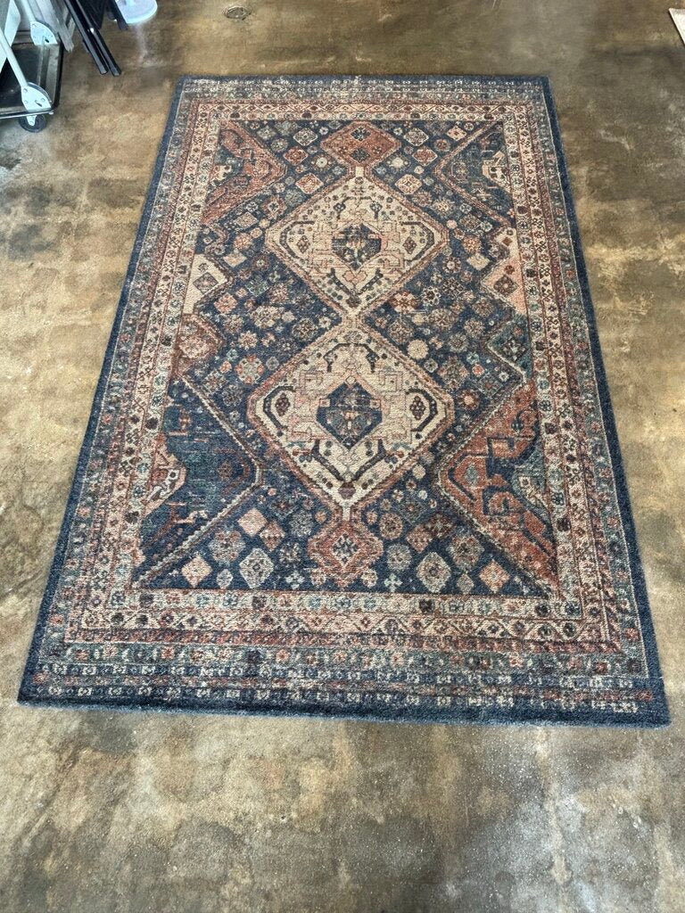Mahalia PB 5 x 8 Handwoven Wool Rug