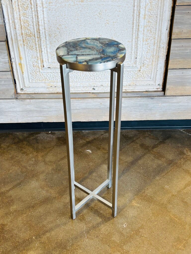 Round Metal/Quartz Drink Table 8.5 X 23