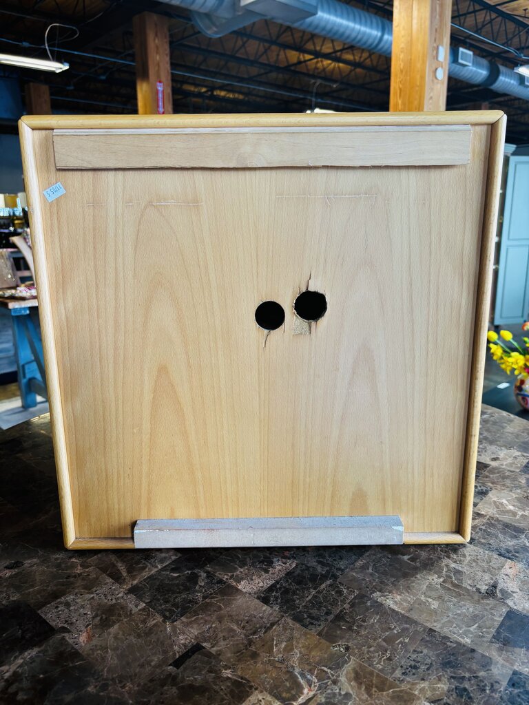 Storage Cube Montana by Peter Lassen 18.5 X 15 X 18.5