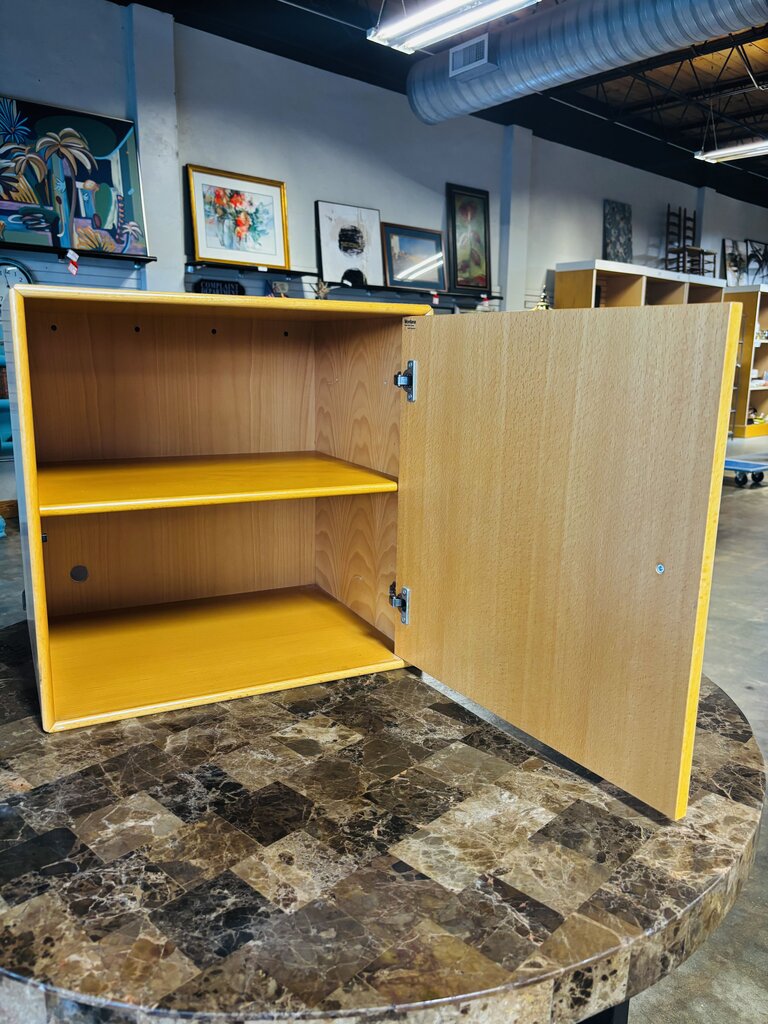 Storage Cube Montana by Peter Lassen 18.5 X 15 X 18.5