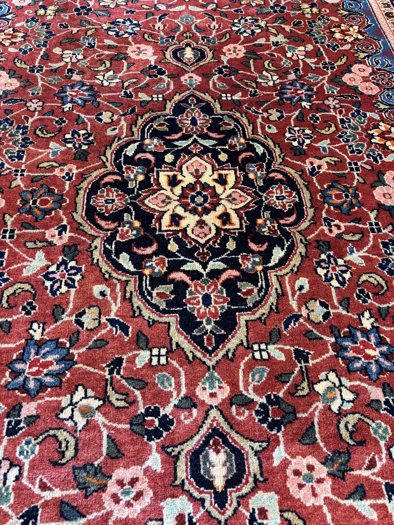 Wool Hand Made Iranian Markazi 10'.6" X 6'.8"