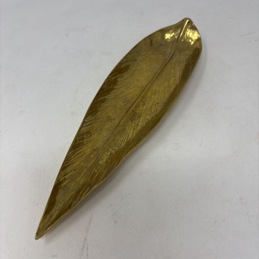 Vintage Leaf Dish Butterfly Bush