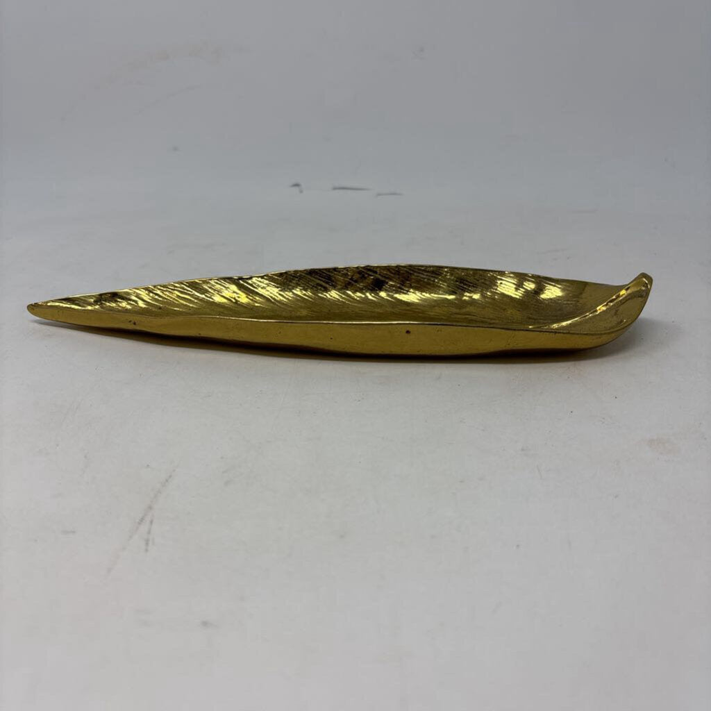 Vintage Leaf Dish Butterfly Bush