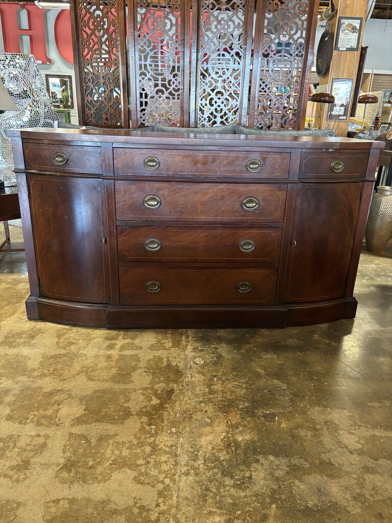 Sligh Furniture Bow Front Buffet 66 X 22.75 X 35.5