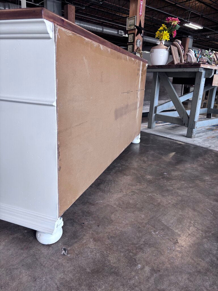 Painted 7 Drawer Dresser 70 X 19 x 34.25