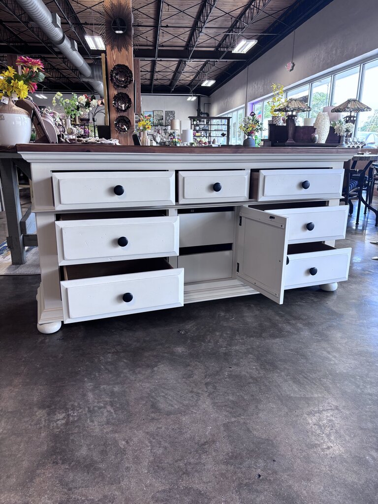 Painted 7 Drawer Dresser 70 X 19 x 34.25