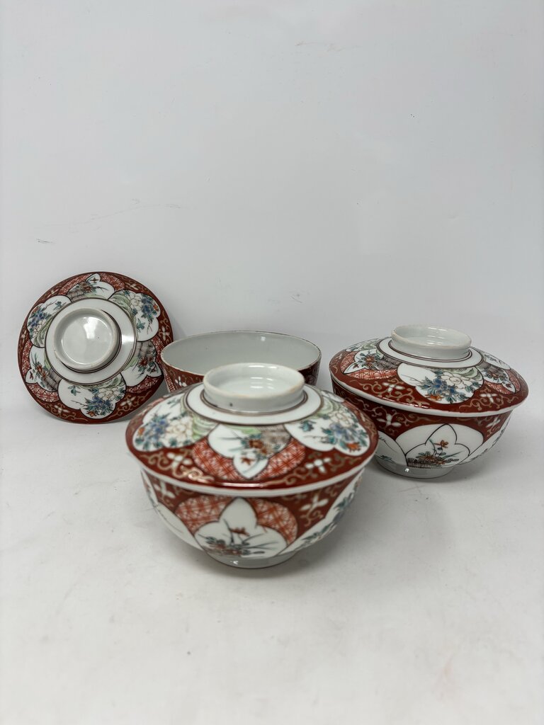 Vintage Three Asian Rice Bowls with Lids