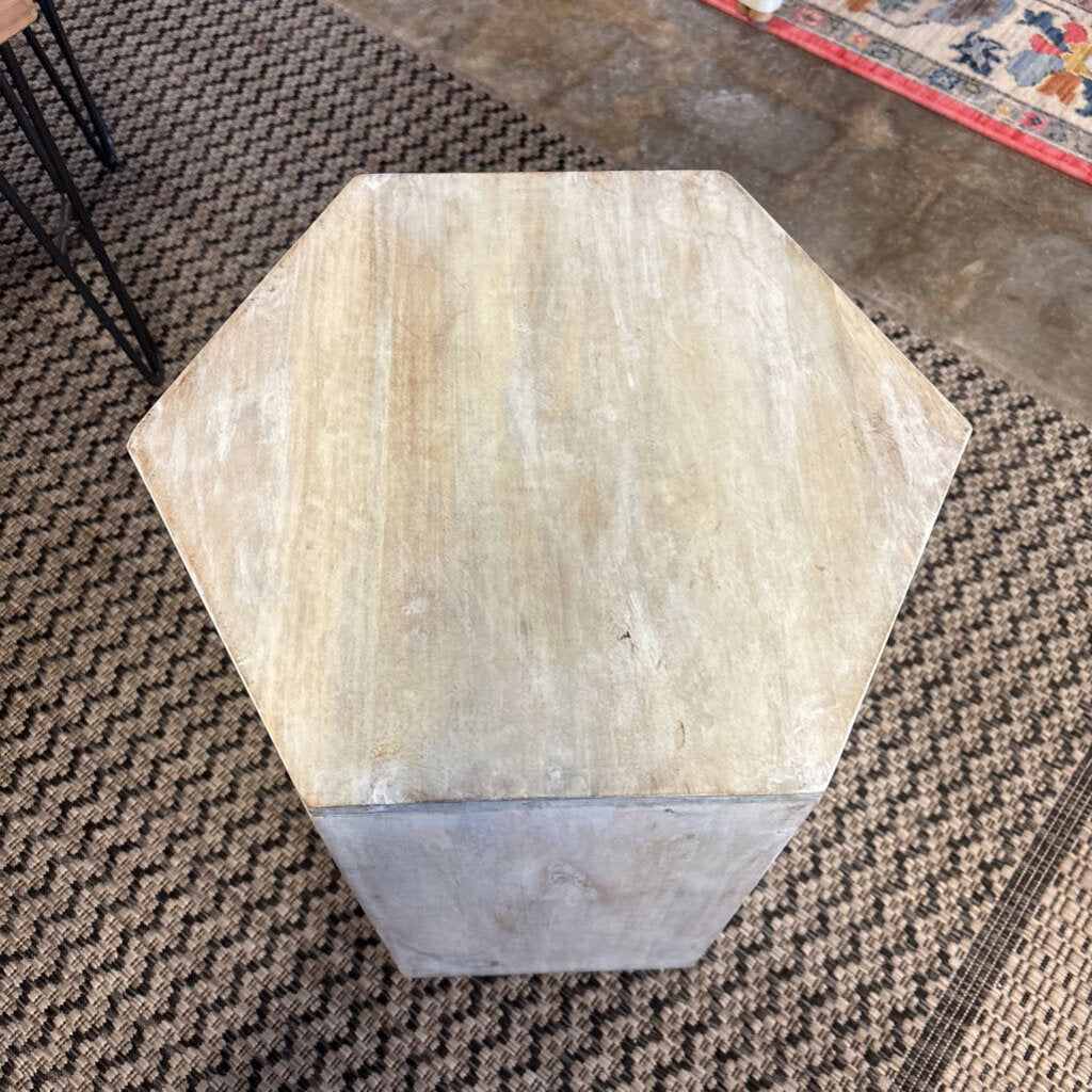 Hexagon Shape Accent Table 15.75 X 18 X 18