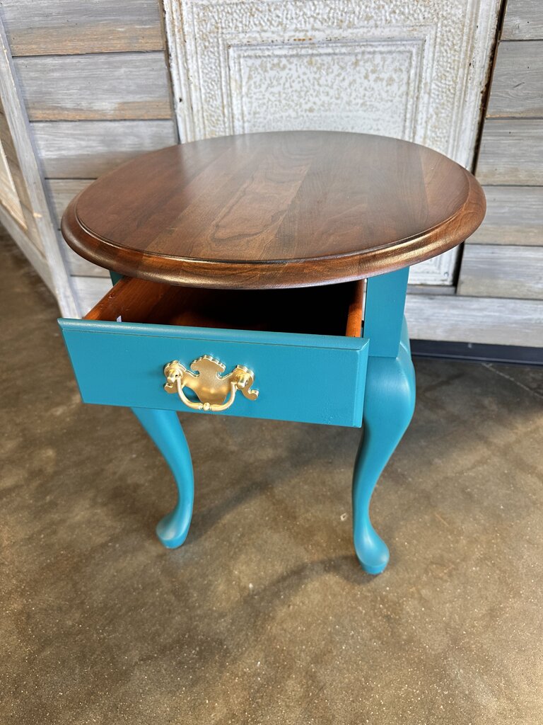 Painted One Drawer Side Table 22.75 X 25.5 X 22.75