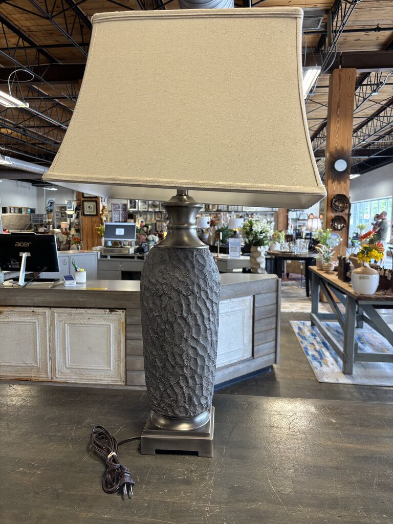 Tricario Stone Base Lamp