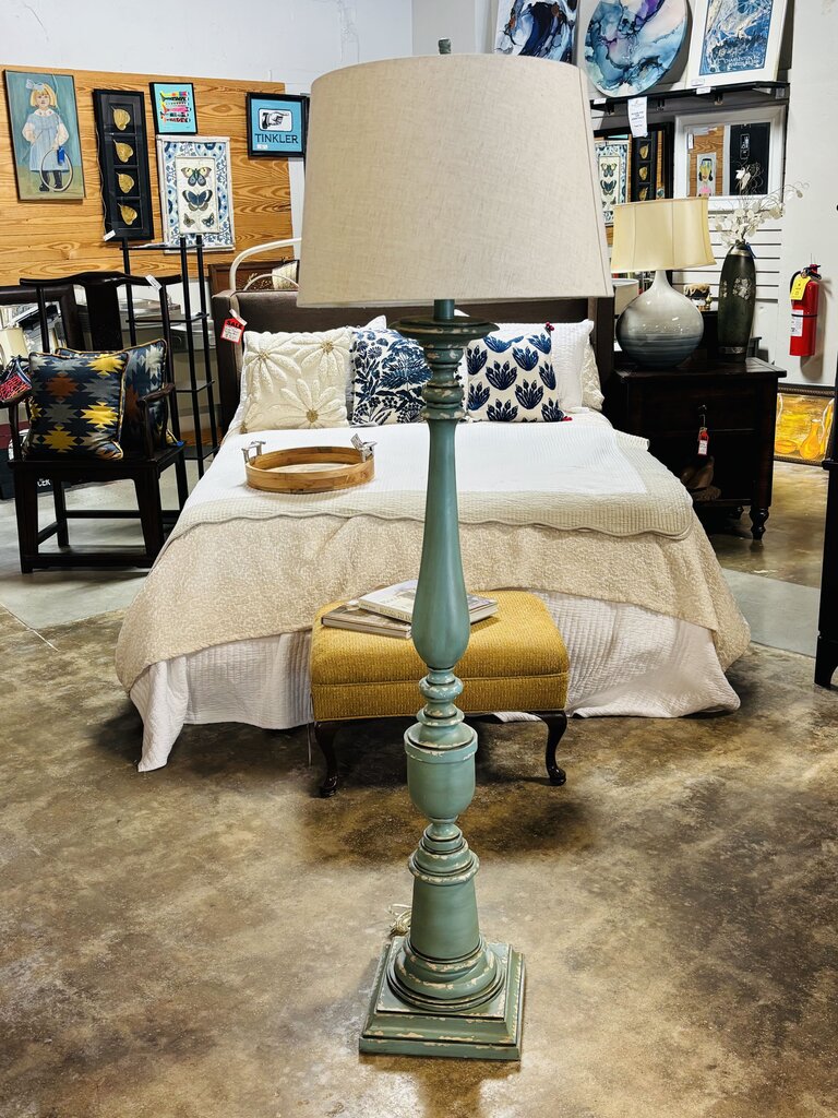 Distressed Column Base Floor Lamp