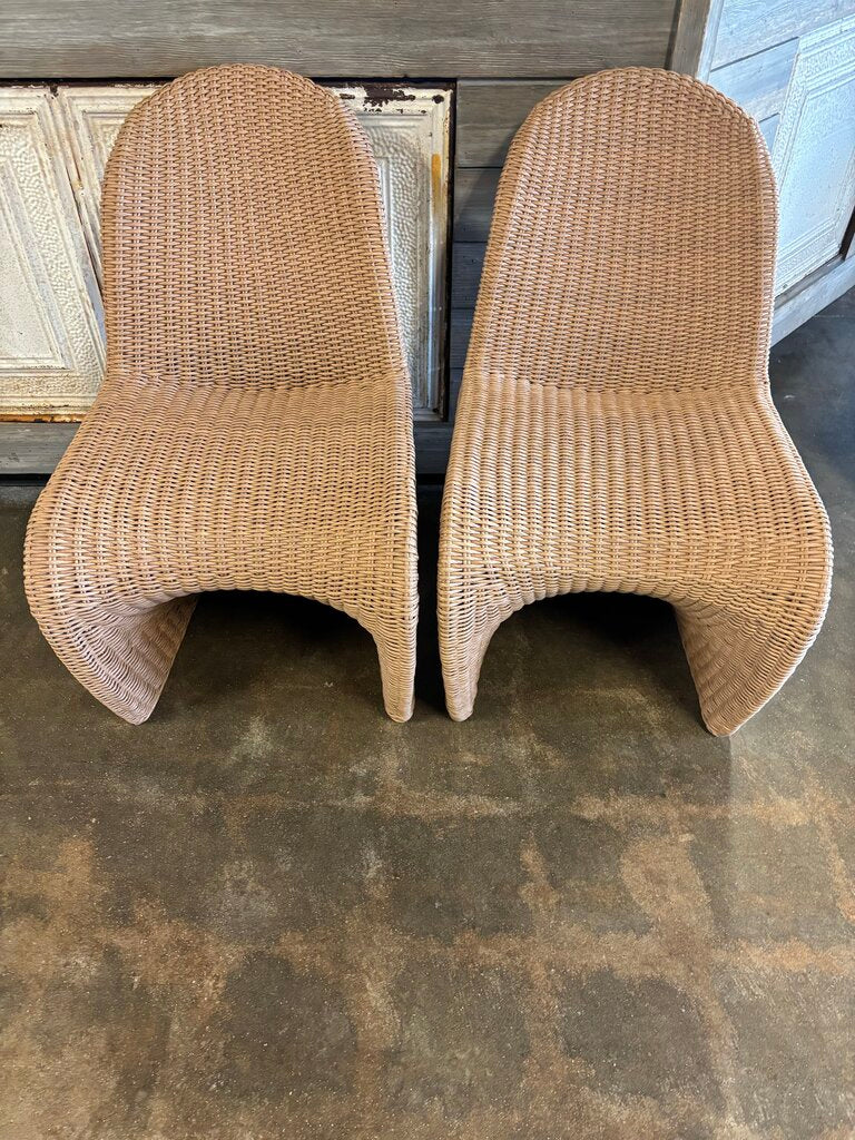 Wicker "S" Shaped Dining Chair Set 2