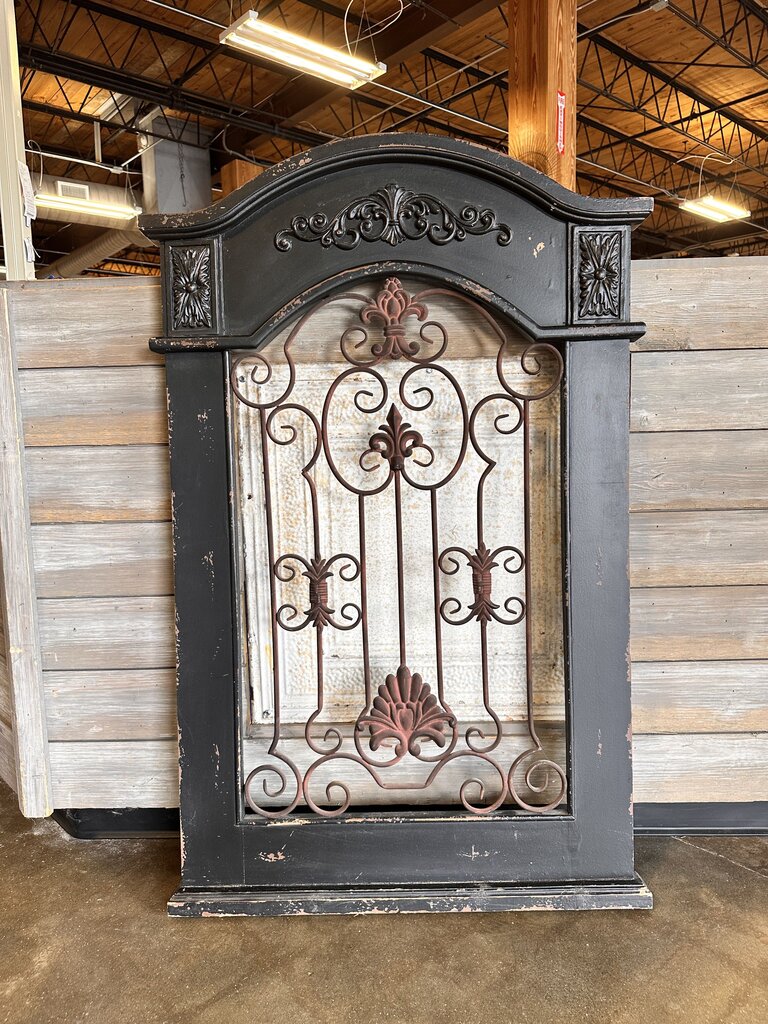 Gate Door Wood & Iron Art