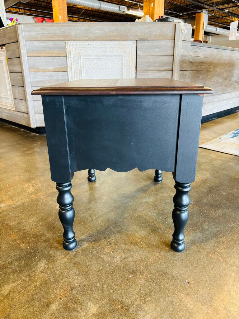 Painted End Table with One Drawer 19.25 X 26 x 21.5