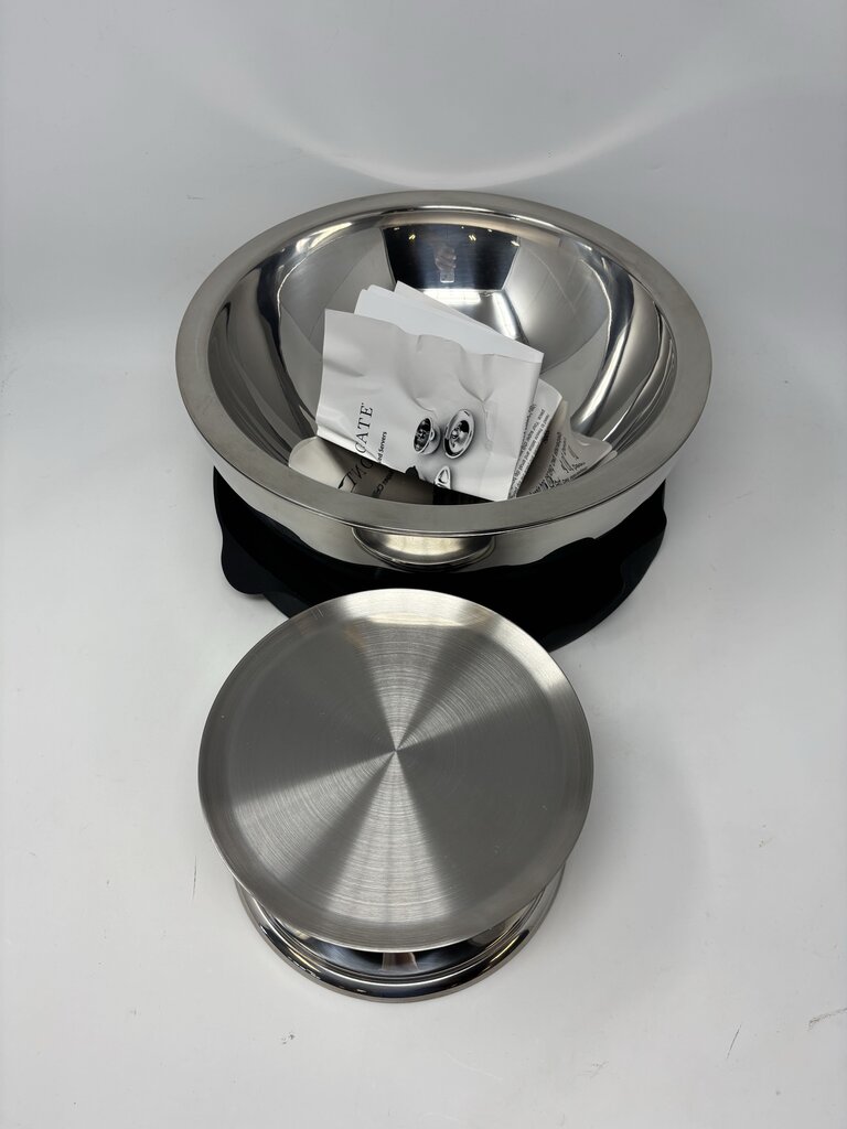 Super Chill Insulated Server with Lid & Pedestal