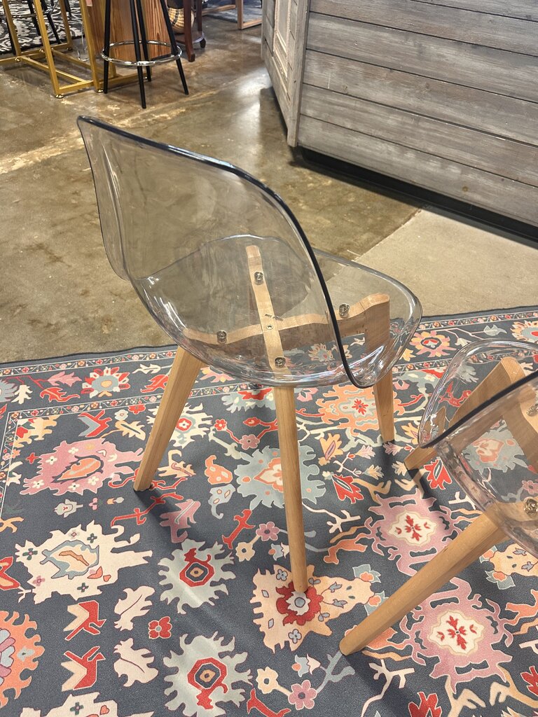 Mod Ghost Chair