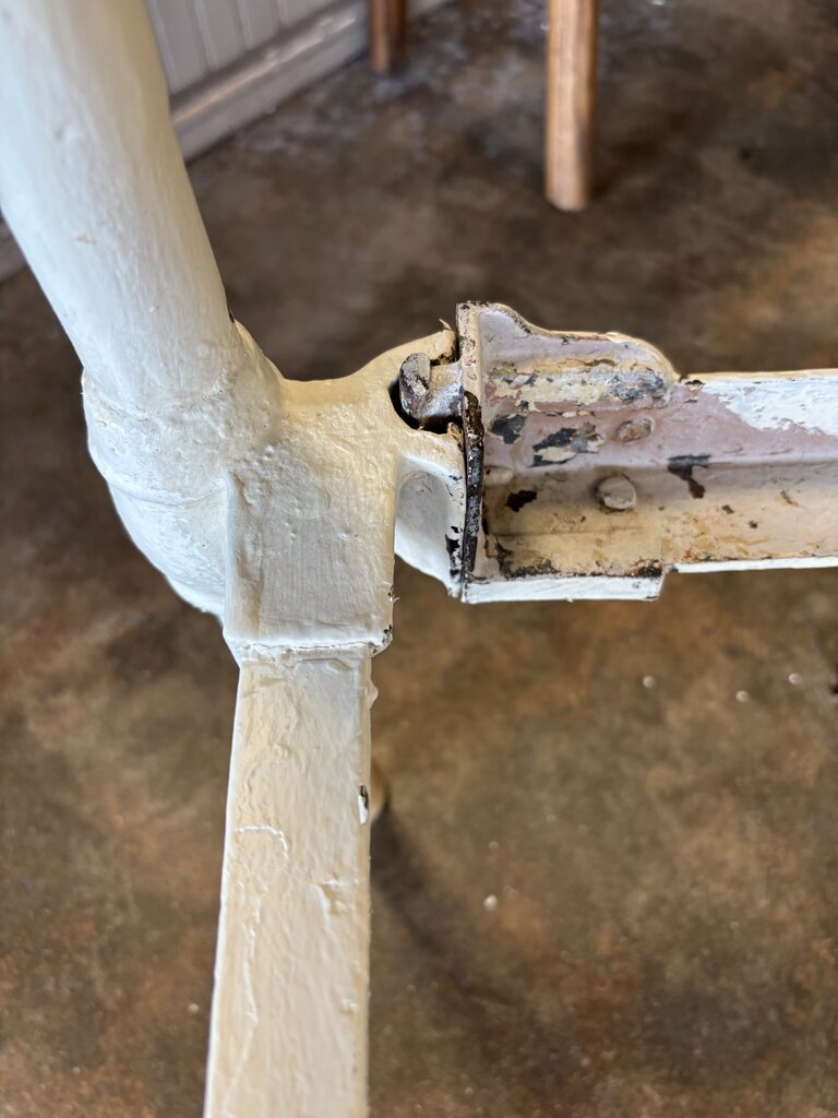 Full Iron Bed