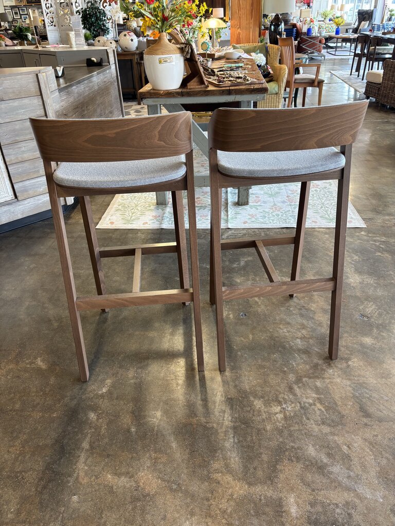 Set 2 Wood Upholstered Seat Barstools