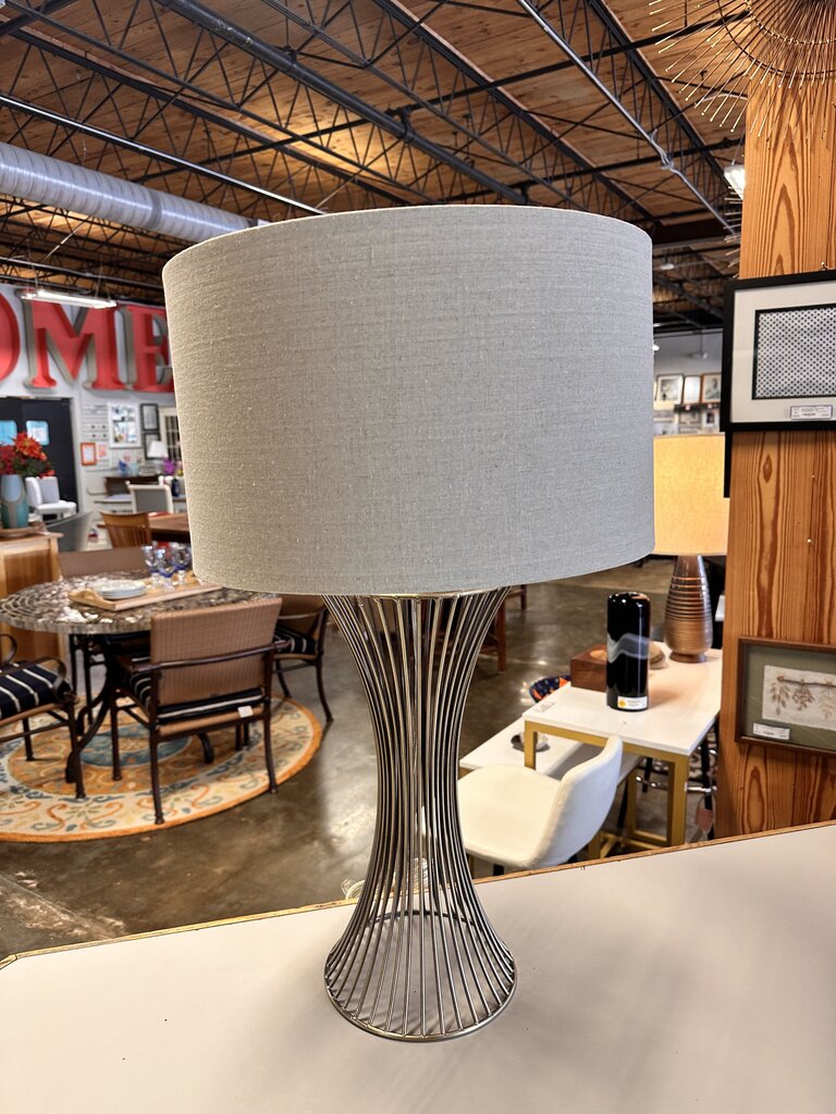 Wire Hourglass Base Lamp