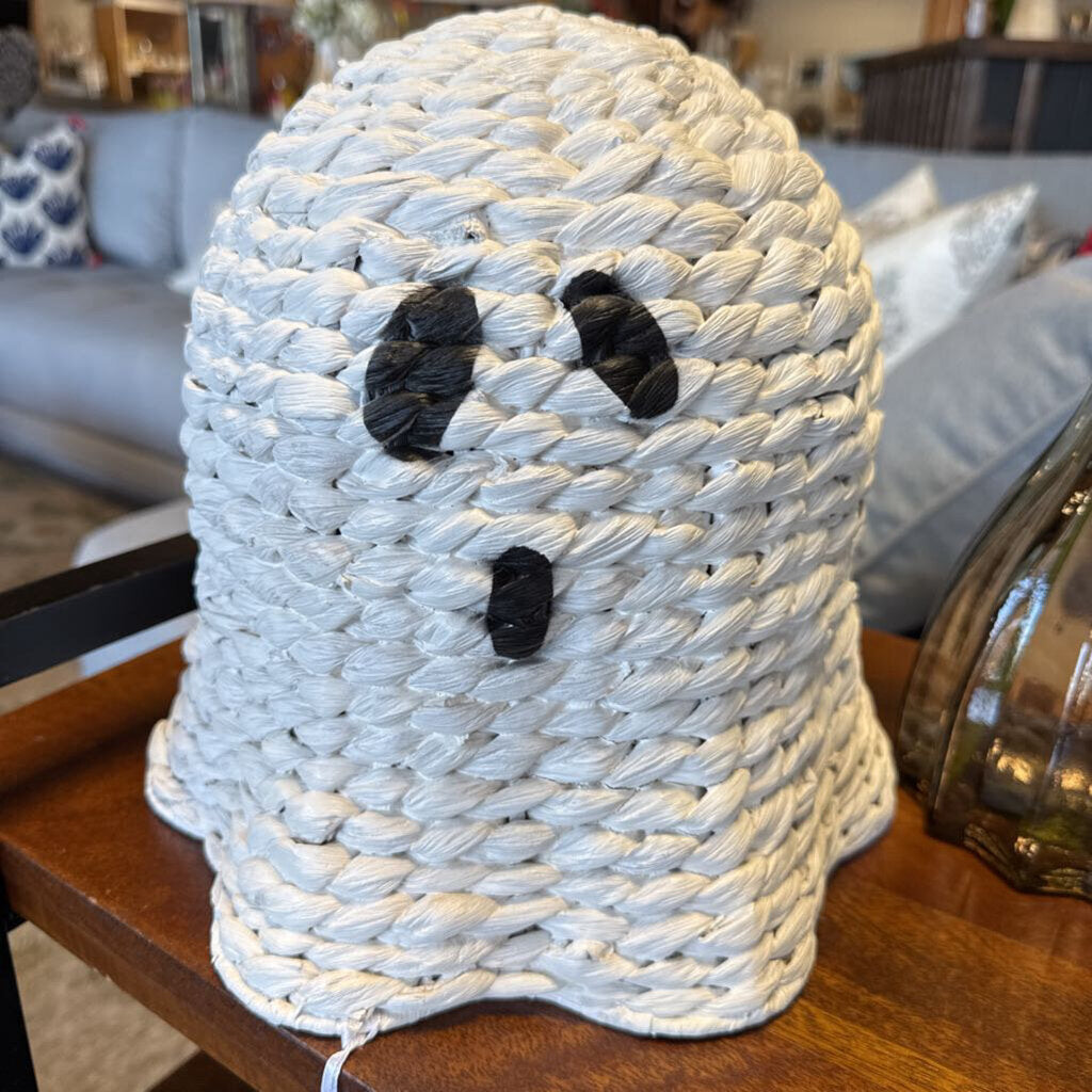 Woven Seagrass Ghost Tabletop Deco