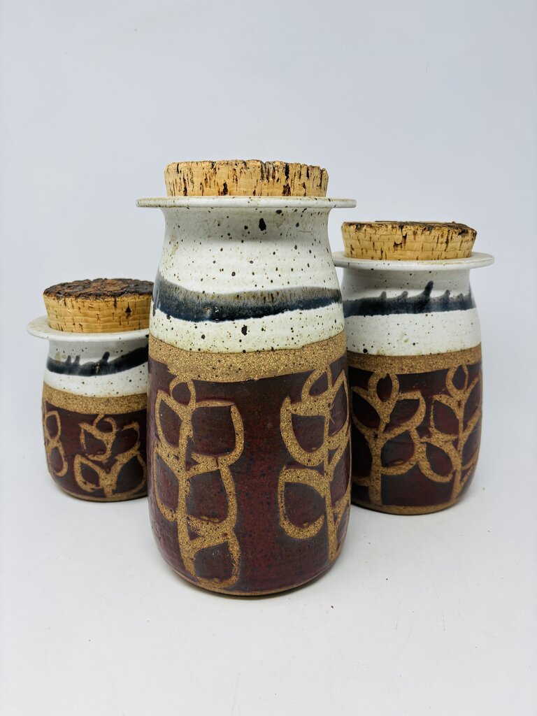 Set of 3 Rustic Canisters w Cork