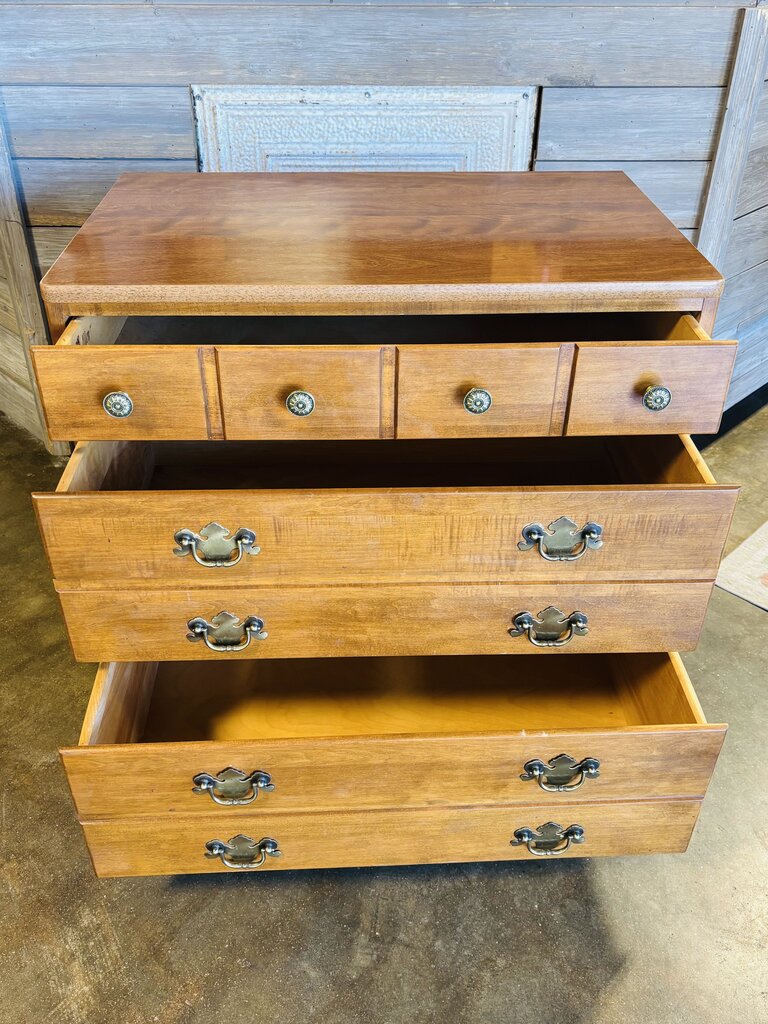 3 Drawer Chest of Drawers 30 X 18.5 X 30.25