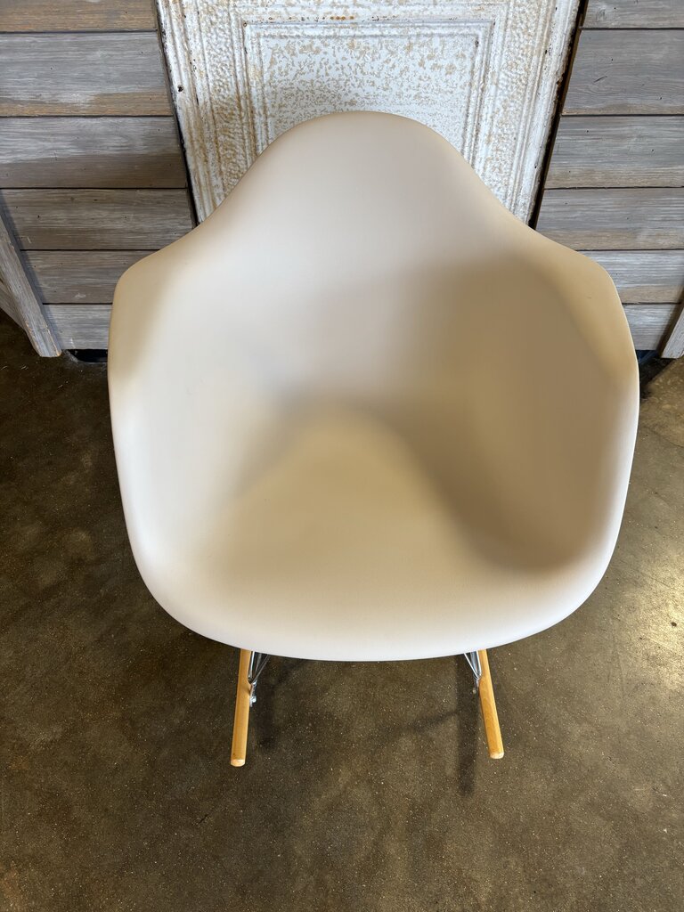 Plastic Molded Rocker
