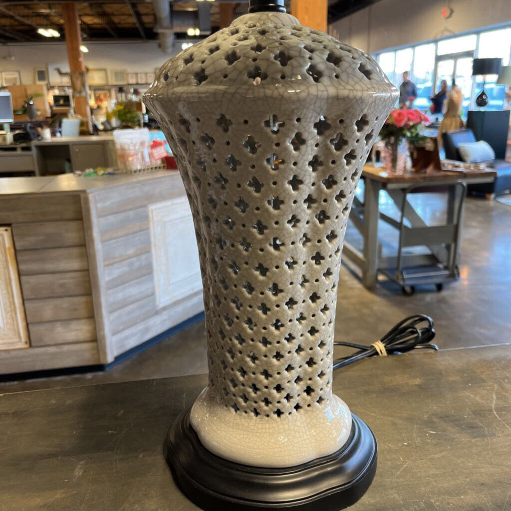 Lattice Base Lamp