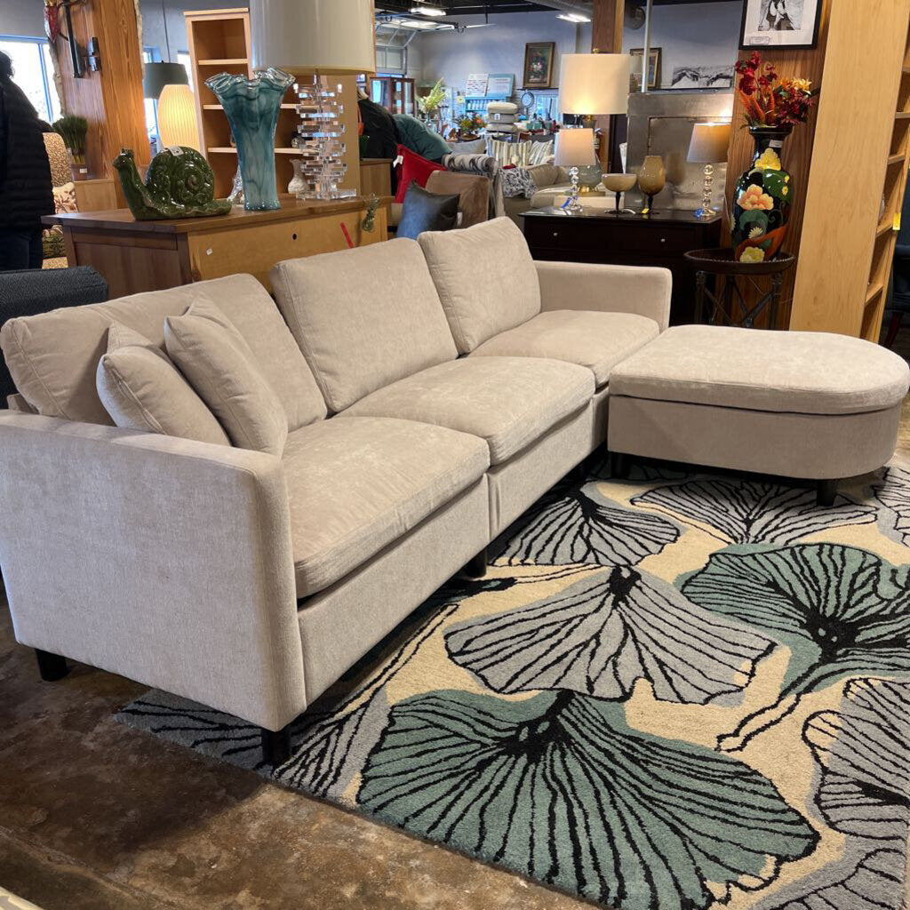 107.87" New Sectional w/ Ottoman