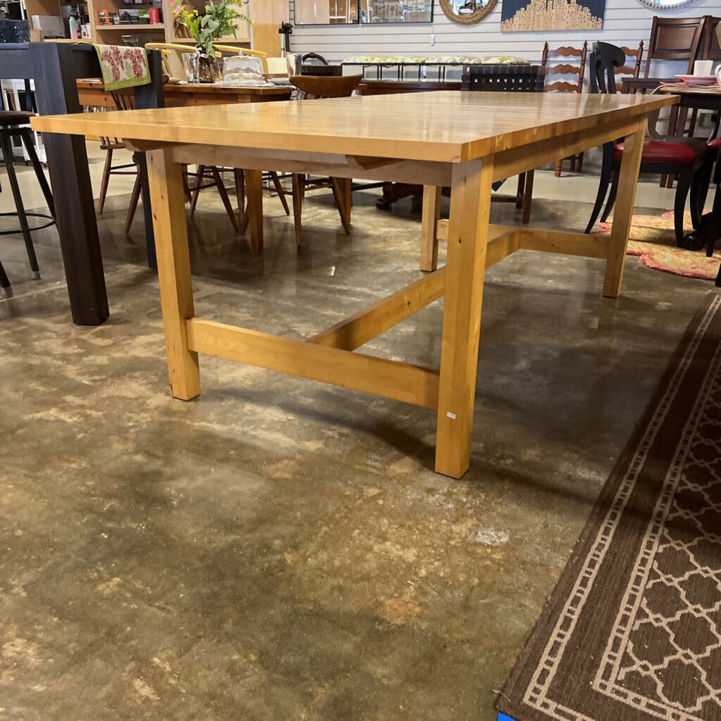 Dining Table with 18" Leaf 39.5 X 88