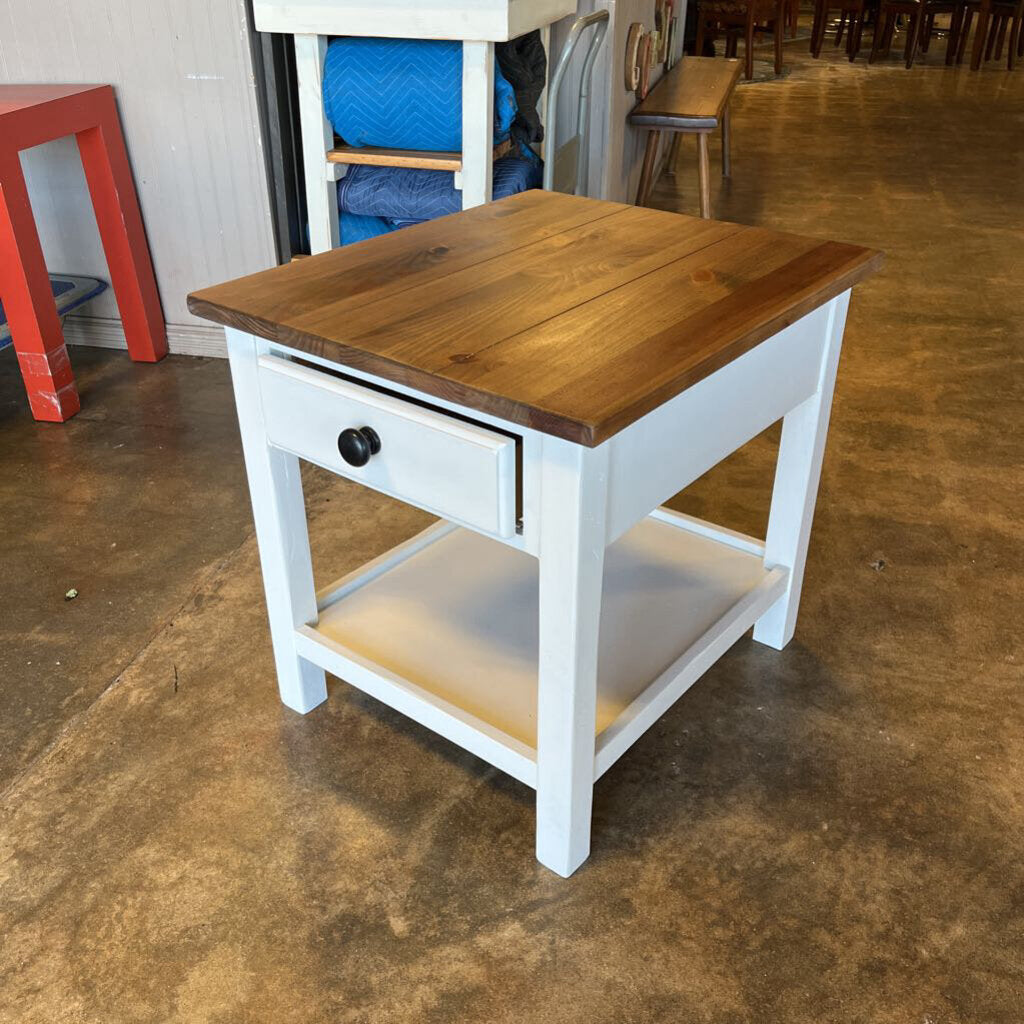 Painted End Table 23.25 X 27 X 25