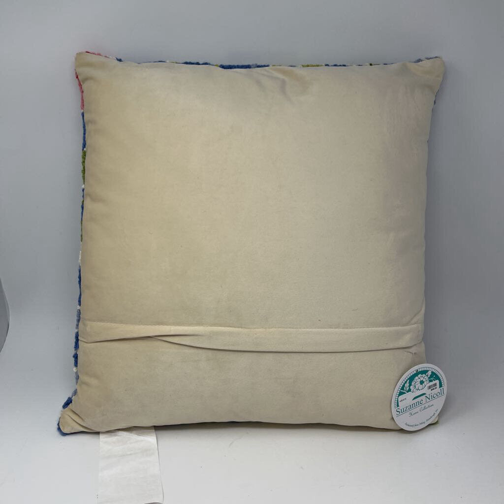Farmhouse Floral Pillow
