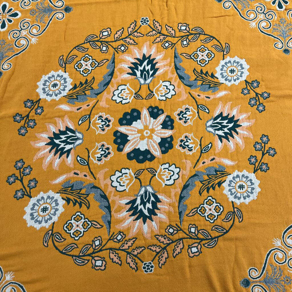 Small Cozy Cotton Embrace Quilt