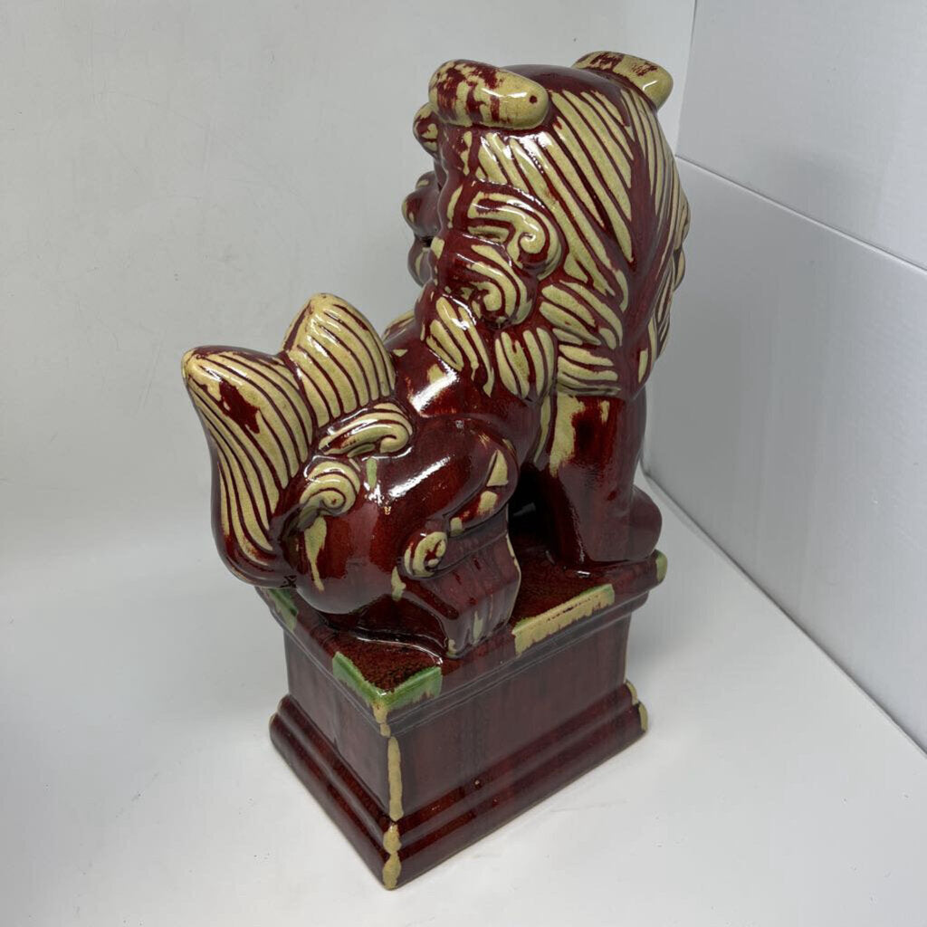 Ceramic Foo Dog 15.5 Tall