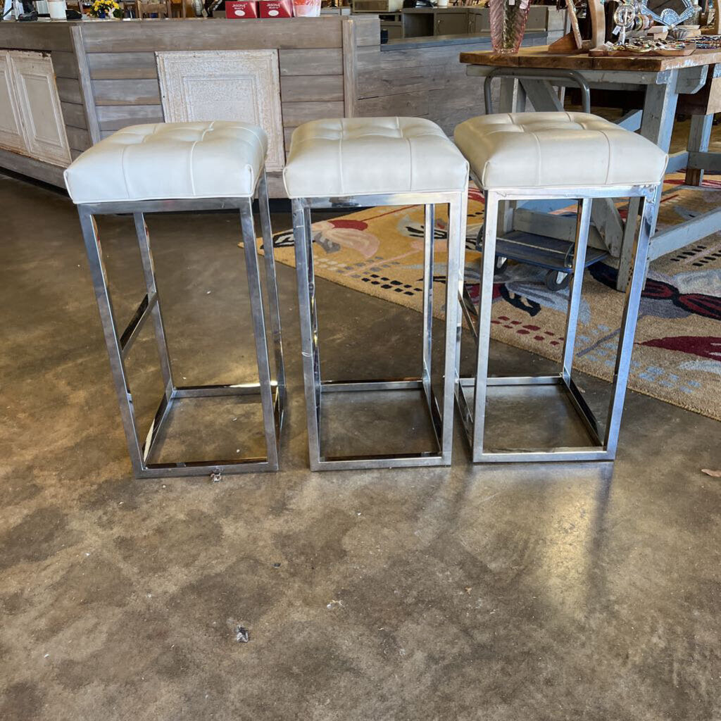 Set of 3 Bar height Barstools
