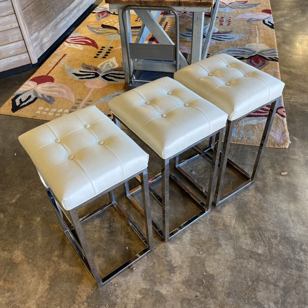 Set of 3 Bar height Barstools