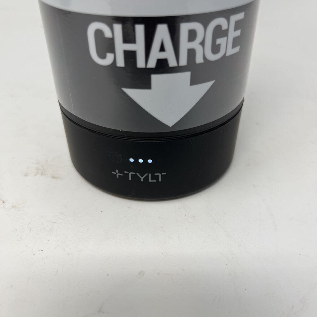 Metal Water Bottle w/ Charging Station