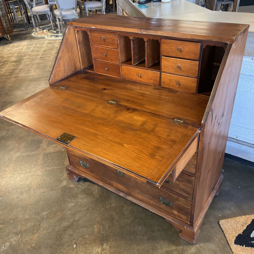 Vintage Secretary w/ Drawers 37.5x20x42