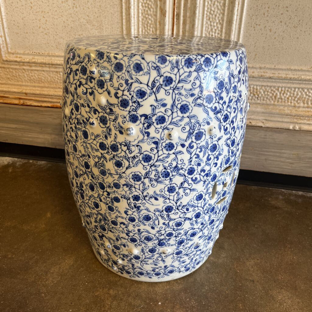 Garden Stool 17" Tall