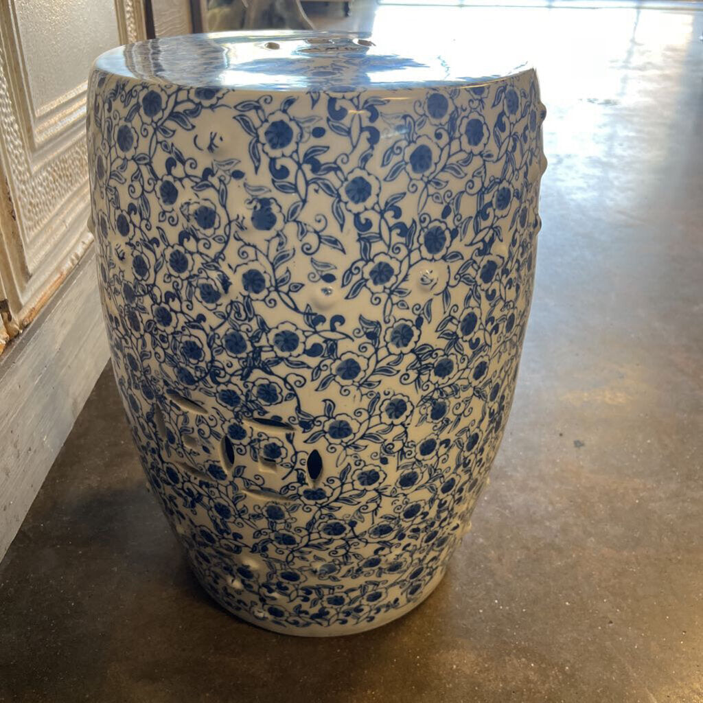Garden Stool 17" Tall