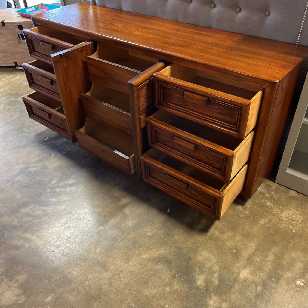 Vintage Dresser w/ Mirror 68x18x30.75