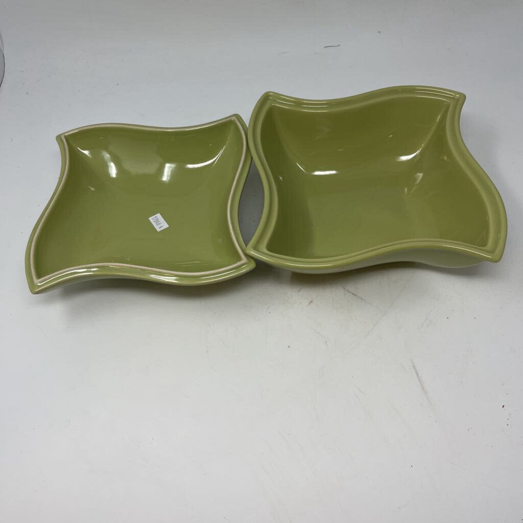 Covered Casserole Dish