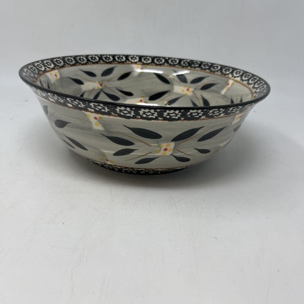 Round Serving Bowl