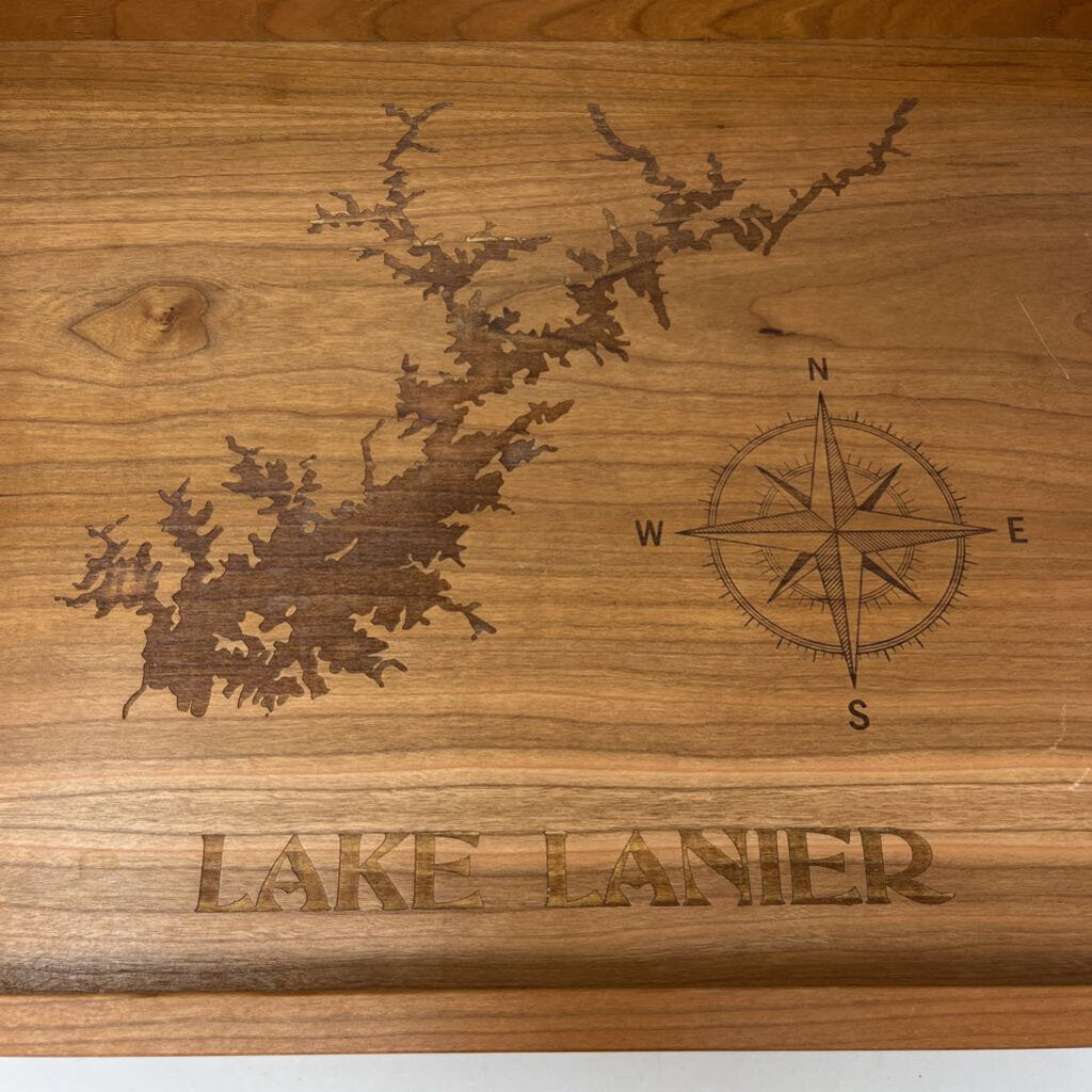 Lake Lanier Wood tray w/ Handles