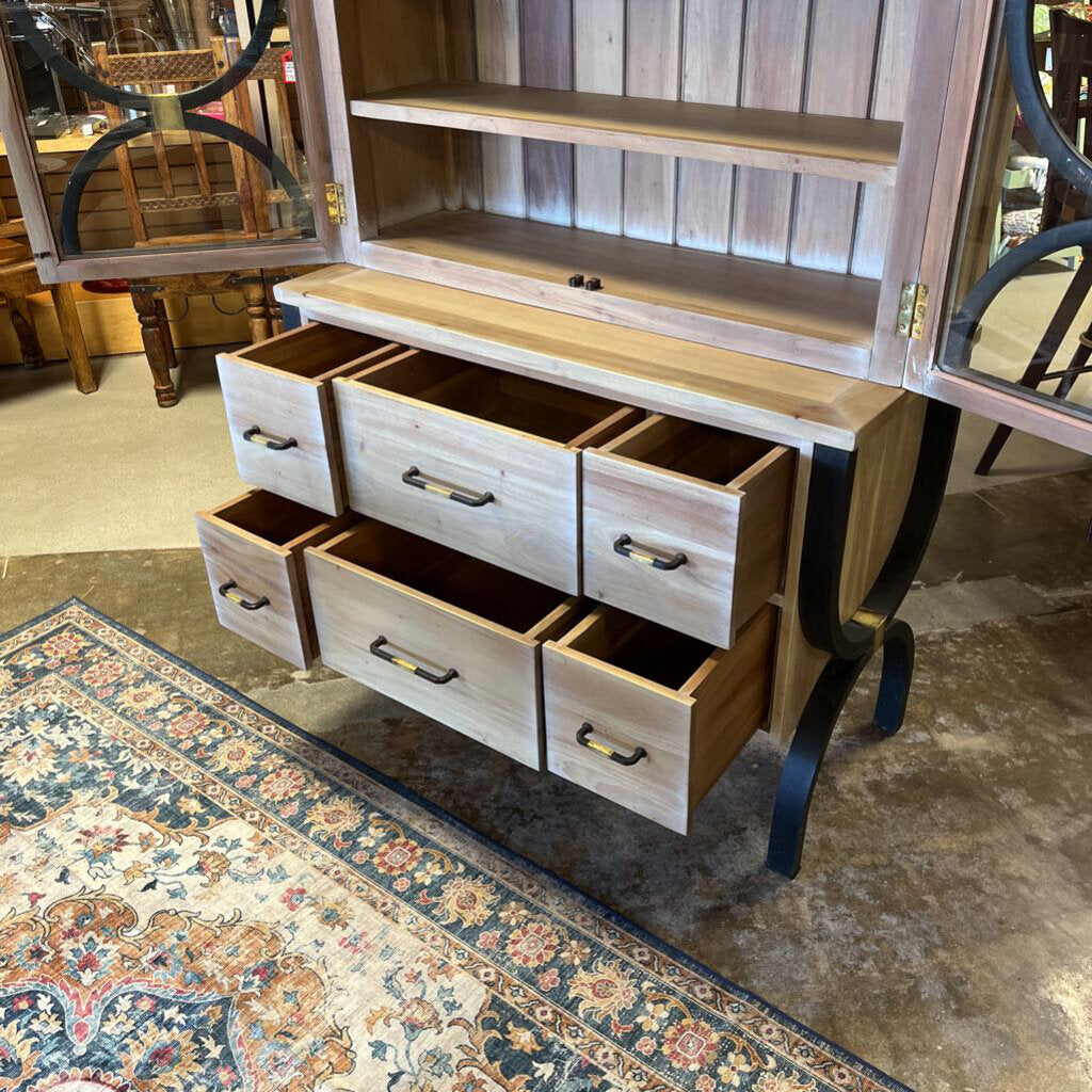 Dutchmans 2 Piece Modern Hutch