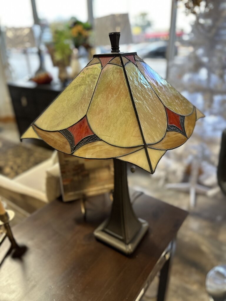 Dale Tiffany Stamped Table Lamp